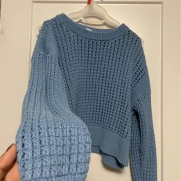Cute Blue Knit sweater [old navy small] - Picture 1 of 2